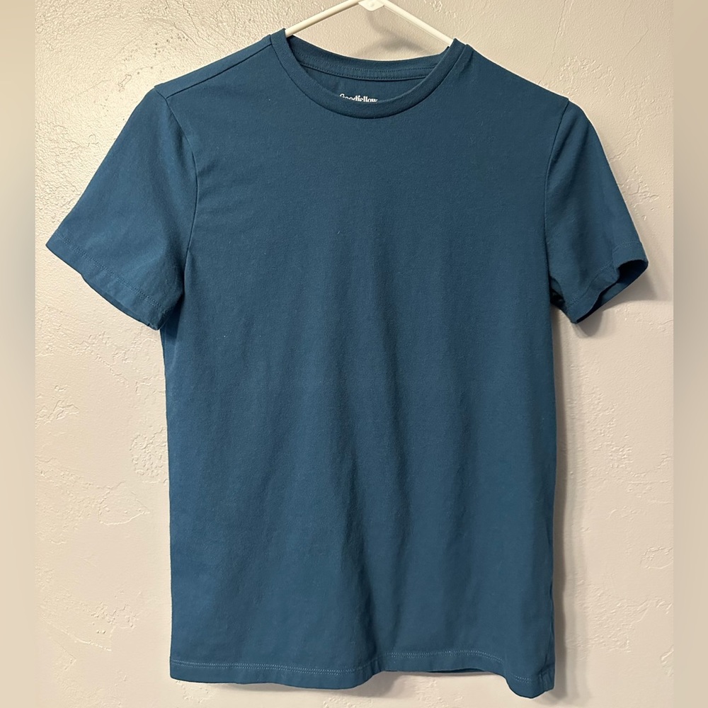 Goodfellow Standard Fit T-Shirt Small Thunderbolt Blue